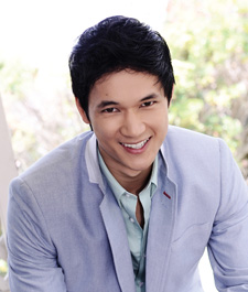 harry shum